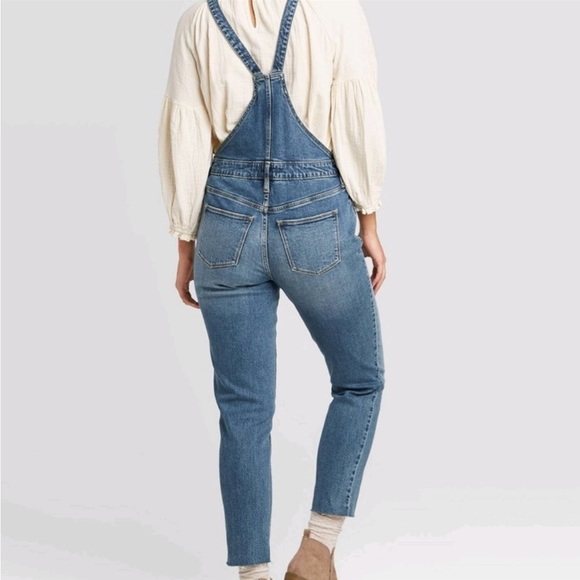 SOLD! Universal Thread Denim Overalls - Picture 2 of 12